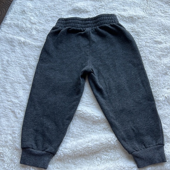 Champion Joggers size 3T - Picture 4 of 4